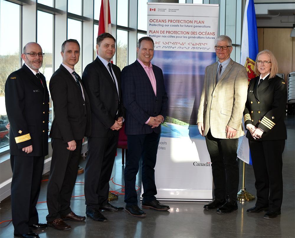 Canadian Coast Guard, DFO, MP, London Offshore and Dillon at VOC Announcement 2019