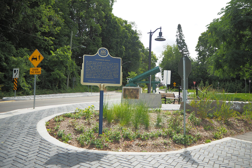 Historical landmark sign