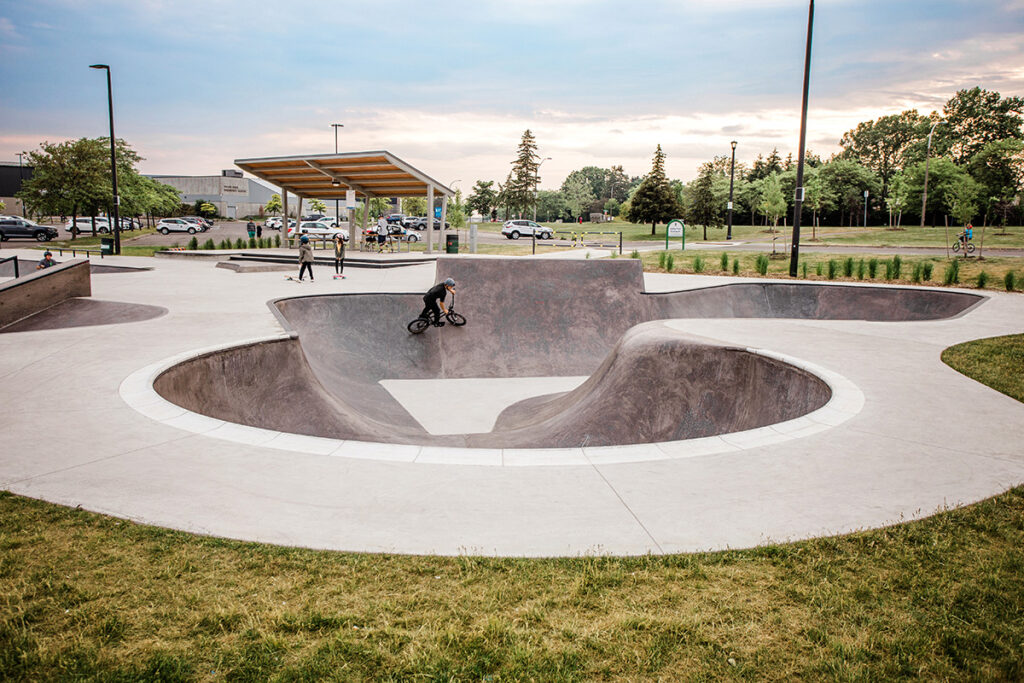 BMX biker using a bowl i the skate park